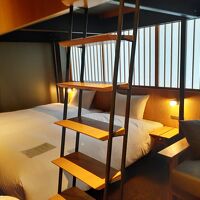 ロフト付きで先に寝る時に便利