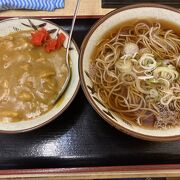 もっちり蕎麦屋のカレー