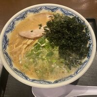 博多麺房 赤のれん 丸ビル店