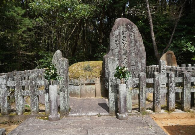 限定製作】 鍋島藩御庭焼 『慈母観音菩薩立像』 高さ37.5 共箱