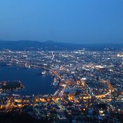 夜景の頃には少し混雑