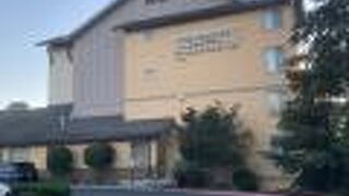 ステイブリッジ スイーツ エベレット パイン フィールド バイ IHG