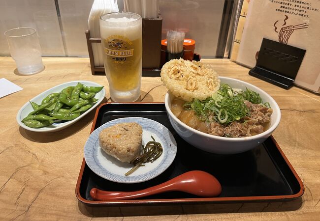 博多のうどん、仕事帰りに一杯行ける店