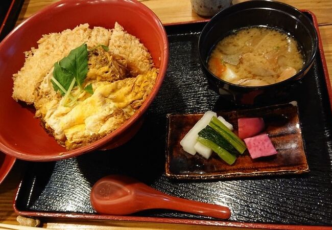 ヒレカツ丼