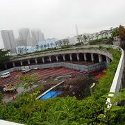 伊豆諸島や小笠原行の船が発着