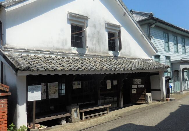 二階の見学では頭上に注意