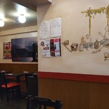 落ち着いた店内