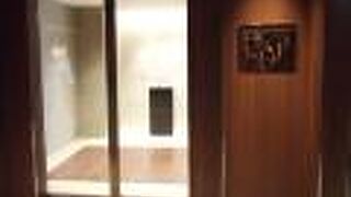 （再訪）飛行機を眺めながら飲む知多は格別