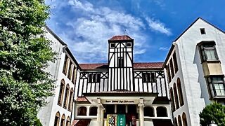 早稲田大学のキャンパス内にあります！