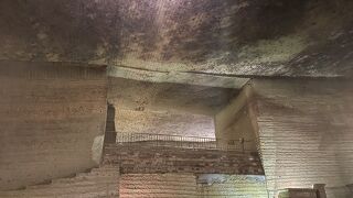  	夏でも10度以下