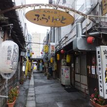 いい雰囲気の路地。