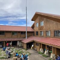 赤いお屋根の山荘