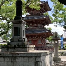 聖徳太子への敬愛を感じるお寺です。