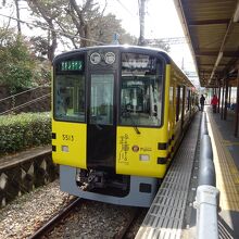 この路線を走る電車はすべて甲子園かタイガースのラッピング電車