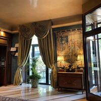 玄関を入ったフロントの雰囲気