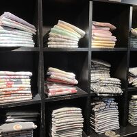 女性には選べる色浴衣