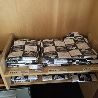 客室にサイズ違いの浴衣