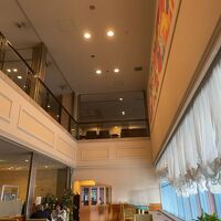 ロビーフロアラウンジ