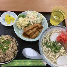 いちまん御膳 南の駅 食道