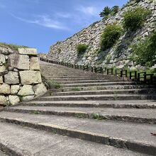 石垣がみごとです。