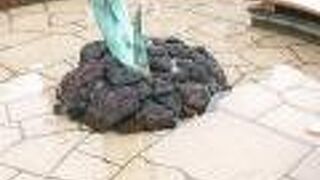 焼津駅前に設置されている足湯施設