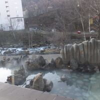 大露天風呂。レストランから。