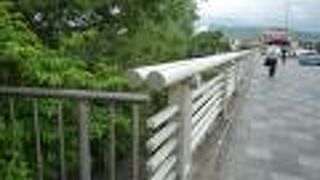 御池大橋　この橋を渡って西へ行くとあじさいが綺麗でした