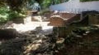 建物の基礎部分の遺構