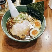 「深遠らーめん初代（しょだい）」小樽本店　