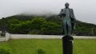 元町公園の近くに