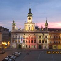 市庁舎のライトアップ