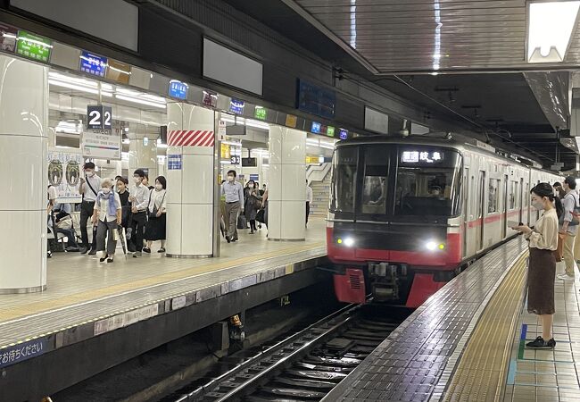 カオスなターミナル駅