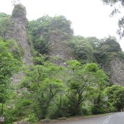 案内板は三ノ宮の景となっていました。