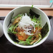 網走ザンギ丼