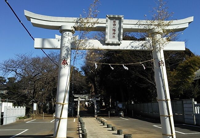 京成大久保駅近く、買い物ついでに気軽にお参りできる静かな神社