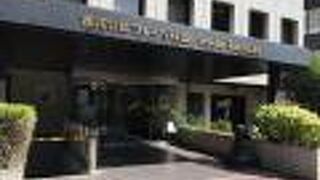 フレーベル館 えほんとおもちゃのお店