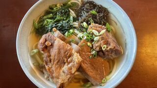 1時間並んで入店出来ました