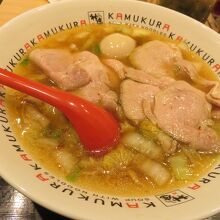 小チャーシュー煮卵ラーメン　１０５０円