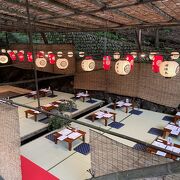 夏は貴船の川床料理