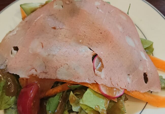 パスタもピザも