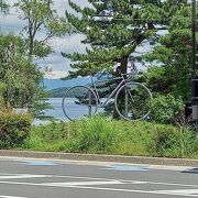 (山中湖)旭日丘からは、観光船「白鳥の湖」が運行