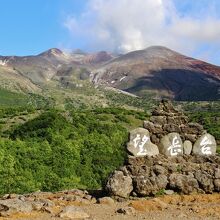 望岳台のモニュメント