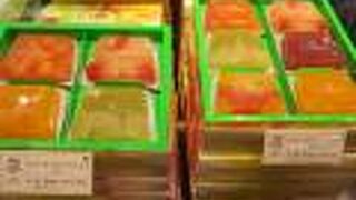 涼しげなお菓子も