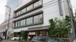 激混みでしたが、昔のうなぎが楽しめました