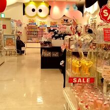 Hello Kitty Japan お台場 (ダイバーシティ