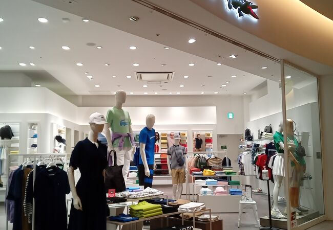 LACOSTE (ダイバーシティー東京プラザ店)