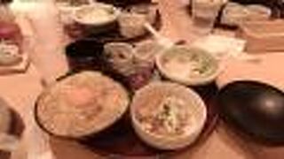 地下街にあります