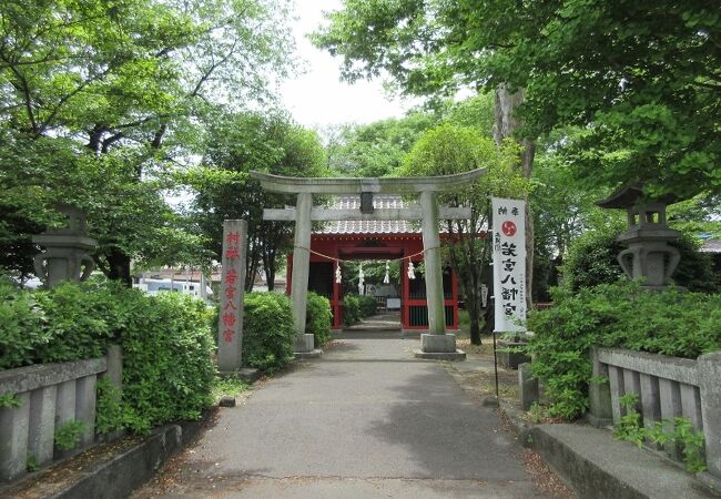 歴史ある神社