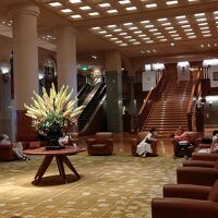 オークラ福岡をふた回り位でかくした感じです