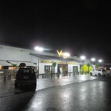 東名阪道で唯一のSA